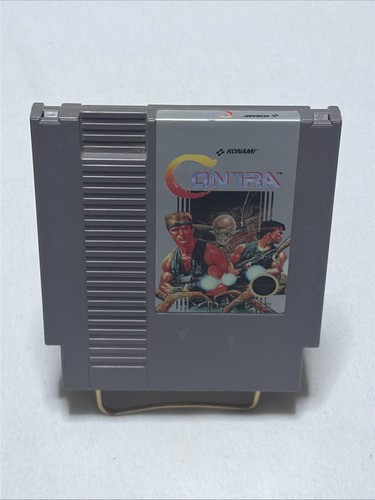 Cartuccia videogioco contra - videogioco,
